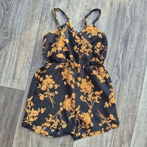 Adorable Floral Black and Orange Romper Baby Girl's Size 2T - 3T